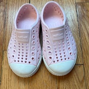 Natives, light Pink, Jefferson